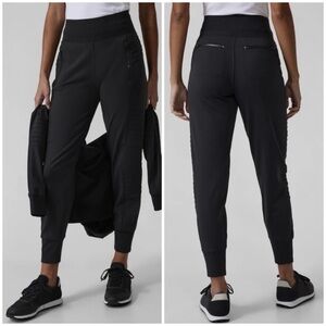 Athleta Women’s Venice Moto Joggers In Black Size Large EUC Athleisure Comfort